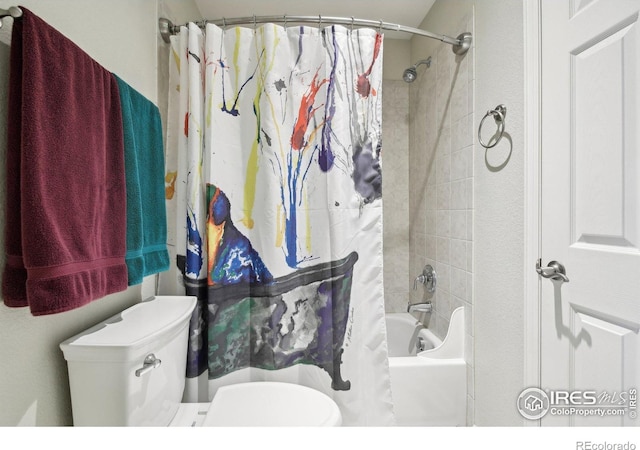 4109 Frederick Cir, Longmont, CO 80503 - full bathroom with toilet and shower / tub combo with curtain