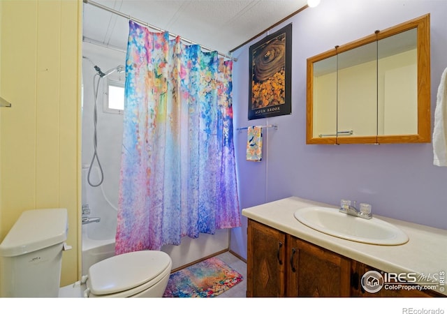 185 Meadow Ln, Bellvue, CO 80512 - full bath featuring vanity, toilet, and shower / tub combo with curtain