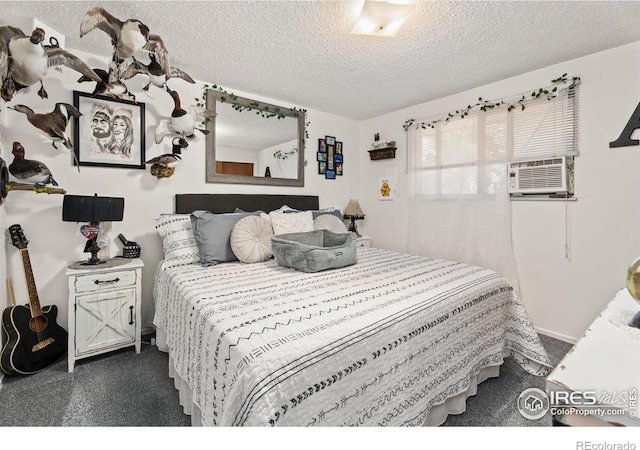 bedroom featuring a textured ceiling
