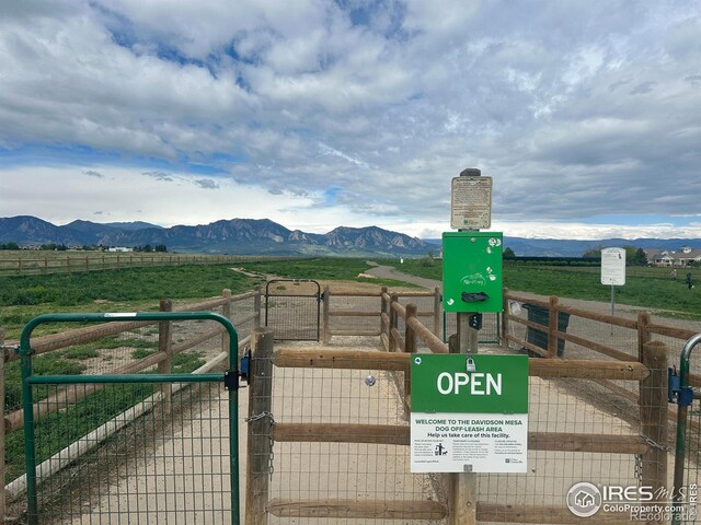 1006 Honeysuckle Ln, Louisville, CO 80027