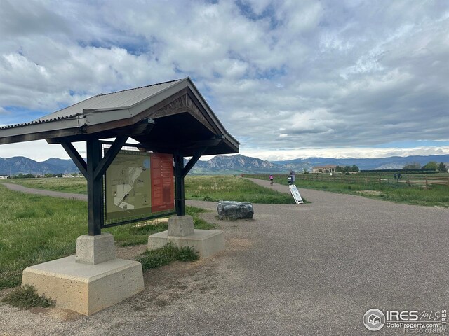 1006 Honeysuckle Ln, Louisville, CO 80027