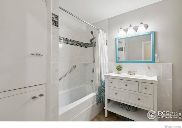 1217 N US Highway 287, Fort Collins, CO 80524 - bathroom with shower / bath combo and vanity