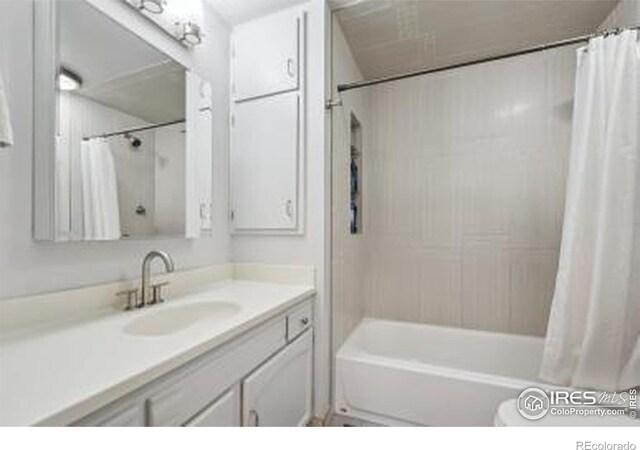 1610 Vivian St, Longmont, CO 80501