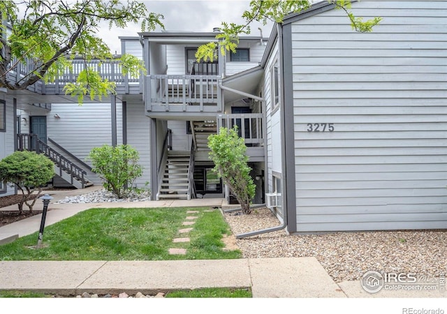 3275 34th St Unit 76, Boulder, CO 80301 - view of building exterior with stairs