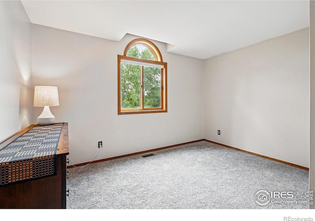 4489 Wellington Rd, Boulder, CO 80301 - empty room with carpet flooring and baseboards