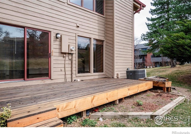 4570 Macarthur Dr, Boulder, CO 80303 - wooden terrace featuring central AC unit