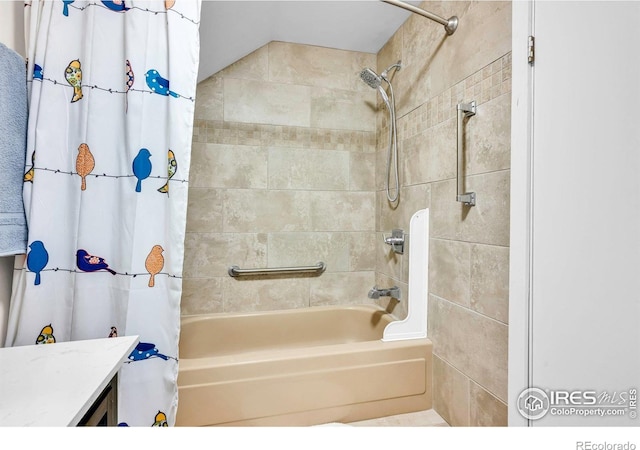 453 Black Fawn Ln, Westcliffe, CO 81252 - full bath featuring shower / bath combination with curtain and vanity