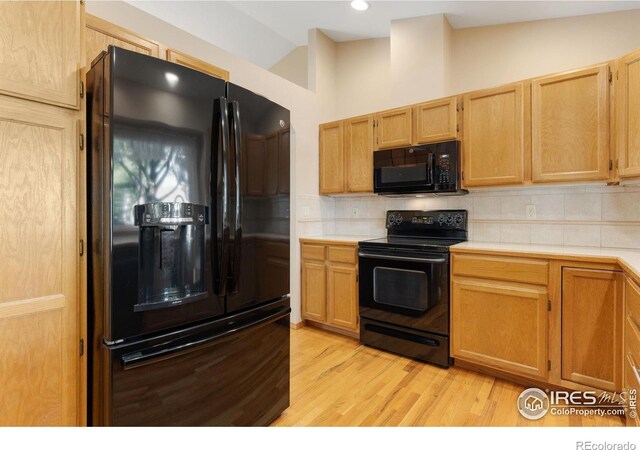 2421 Maplewood Cir W, Longmont, CO 80503 - photo 4