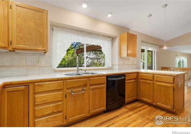 2421 Maplewood Cir W, Longmont, CO 80503 - photo 5