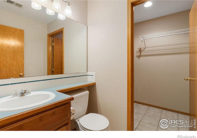 2421 Maplewood Cir W, Longmont, CO 80503 - photo 11