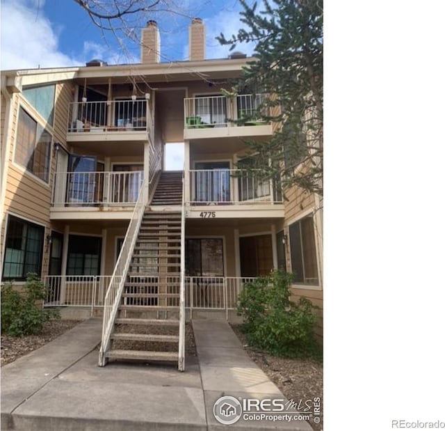 4775 White Rock Cir Unit B, Boulder, CO 80301 - view of building exterior featuring stairs