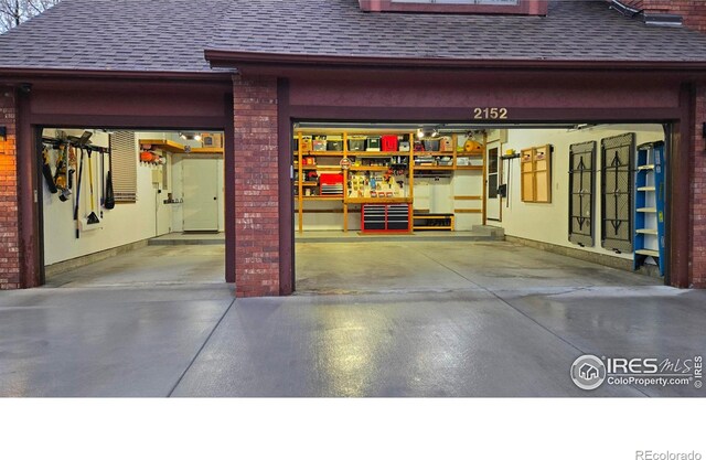 2152 45th Ave, Greeley, CO 80634 - view of garage
