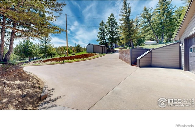 1100 Deer Trail Rd, Boulder, CO 80302 - view of concrete surface