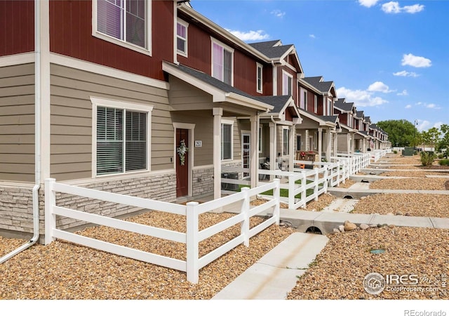 253 Molinar St, Johnstown, CO 80534 - exterior space featuring a residential view