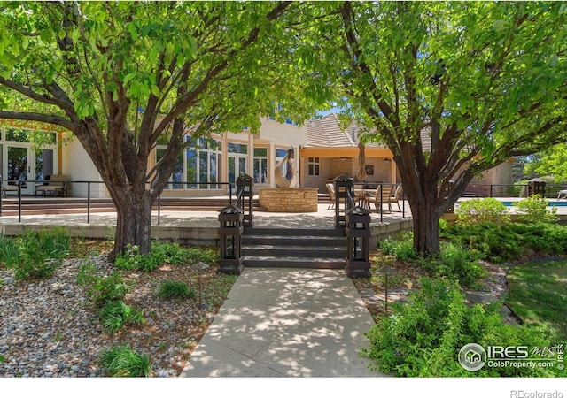 5025 Eagle Lake Dr, Fort Collins, CO 80524 - view of property's community featuring a patio