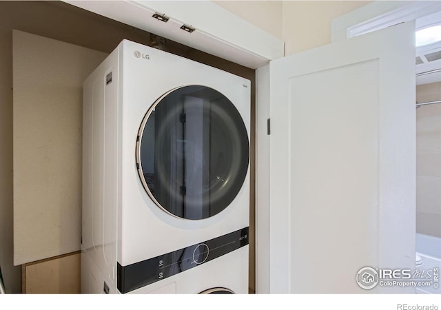 2938 Kalmia Ave Unit 26, Boulder, CO 80301 - laundry area featuring stacked washer / dryer