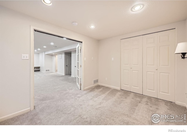 630 S 45th St, Boulder, CO 80305 - unfurnished bedroom featuring carpet, baseboards, recessed lighting, and a closet