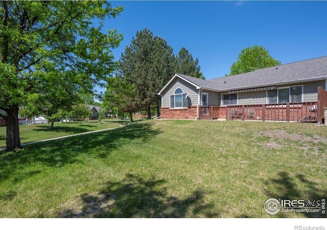 1528 16th Pl, Longmont, CO 80501 - view of green lawn