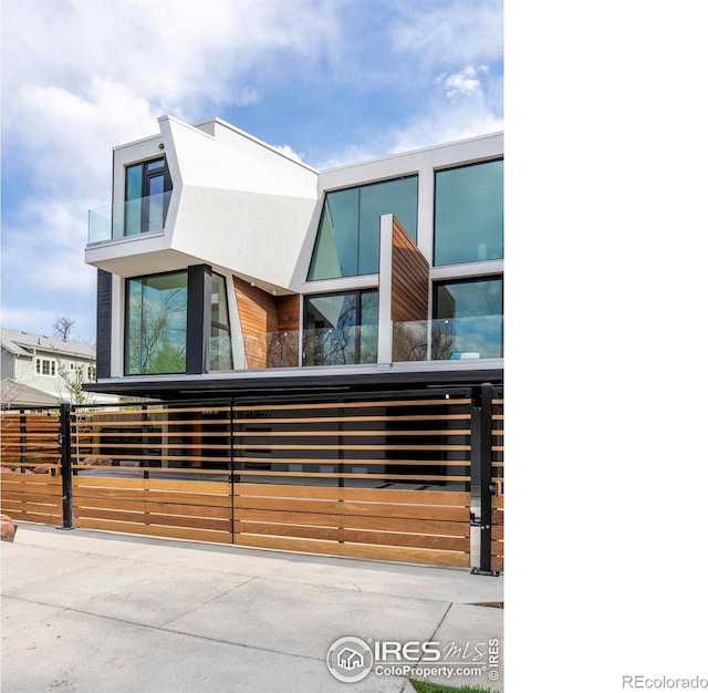 944 Arapahoe Ave Unit A, Boulder, CO 80302 - view of contemporary home