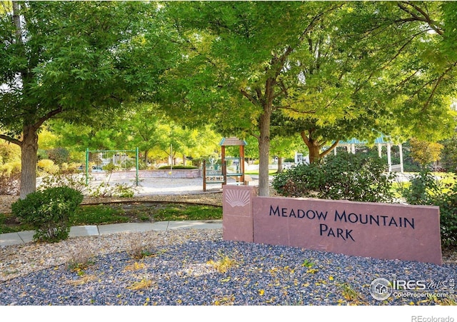 2758 Meadow Mountain Trl, Lafayette, CO 80026 - view of community / neighborhood sign