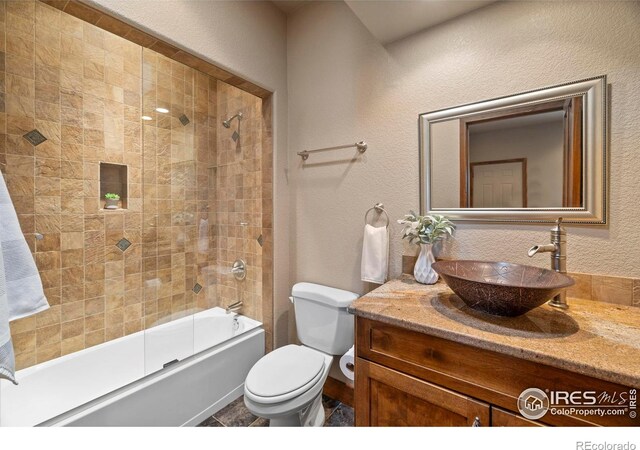 183 Red Bear Rd, Laporte, CO 80535