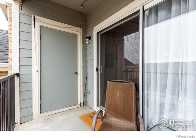 4451 S Ammons St Unit 307, Littleton, CO 80123 - view of exterior entry