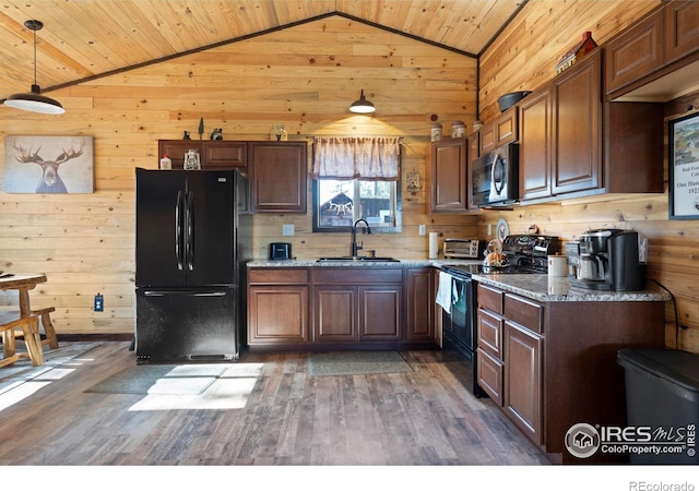 172 W Grand Dr, Red Feather Lakes, CO 80545