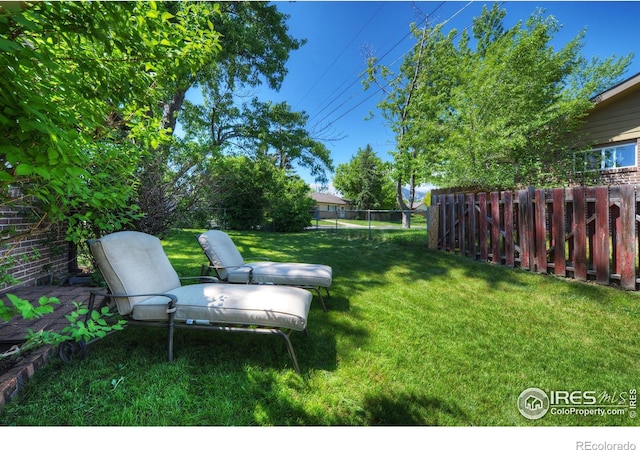855 33rd St, Boulder, CO 80303 - view of yard