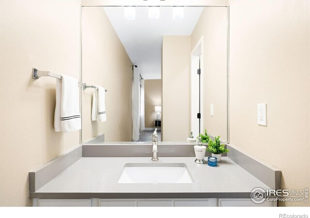 93 Benthaven Pl, Boulder, CO 80305 - bathroom with vanity