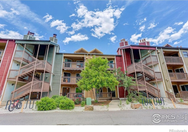 2800 Sundown Ln Unit 109, Boulder, CO 80303 - view of building exterior featuring stairs