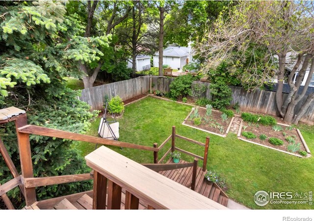 3301 Downing Ct, Fort Collins, CO 80526 - view of yard with a deck