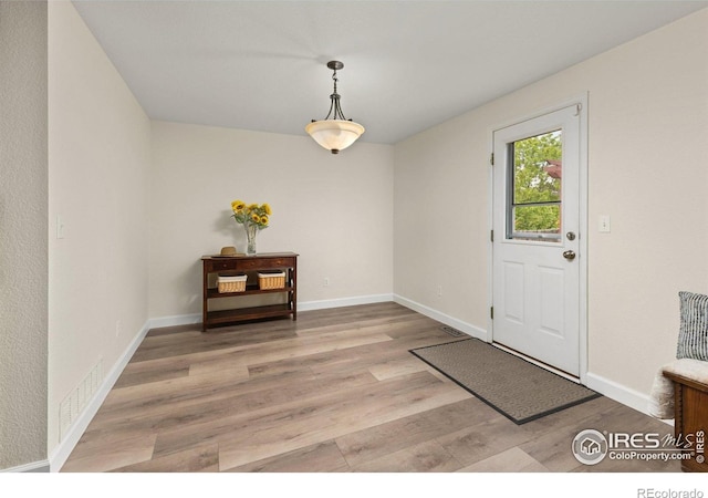 2144 Santa Fe Dr, Longmont, CO 80504 - photo 7