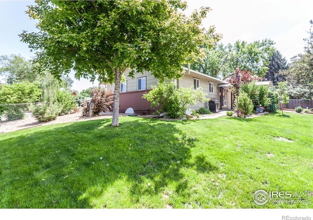 501 Copeland Way, Longmont, CO 80504 - view of yard