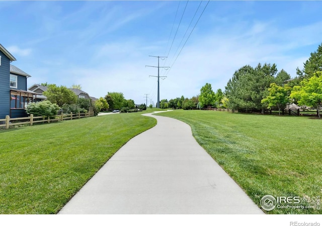 633 Deerwood Dr, Longmont, CO 80504 - view of yard