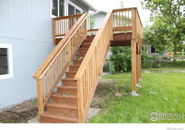 1714 Zeus Dr, Lafayette, CO 80026 - view of stairs