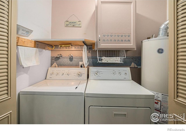 2409 Flora Dr, Loveland, CO 80537 - washroom featuring independent washer and dryer and water heater