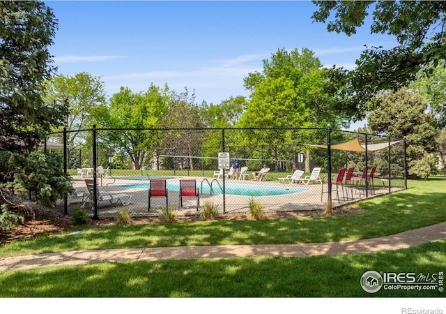 2409 Flora Dr, Loveland, CO 80537 - view of pool