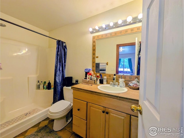 112-114 8th St, Gilcrest, CO 80623 - bathroom with toilet, curtained shower, vanity, and tile patterned floors