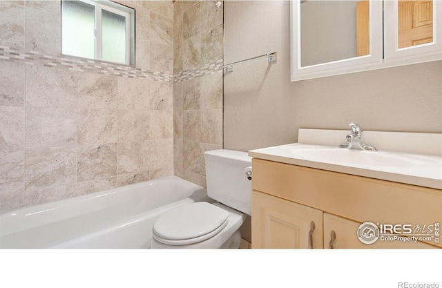 4529 Shoreline Dr Unit 6, Fort Collins, CO 80526 - bathroom featuring toilet, vanity, and shower / washtub combination
