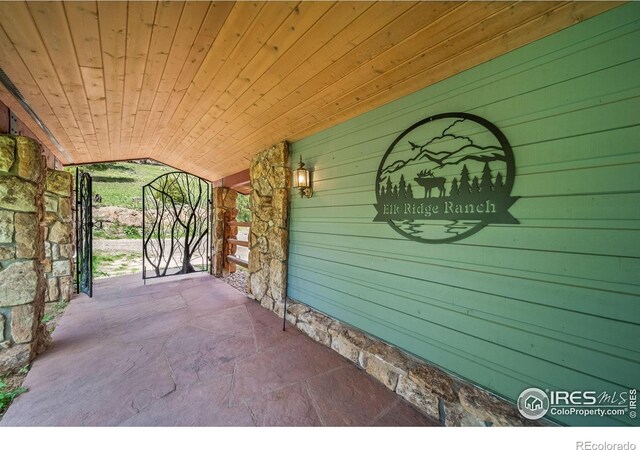 1692 Kiowa Rd, Lyons, CO 80540 - photo 3