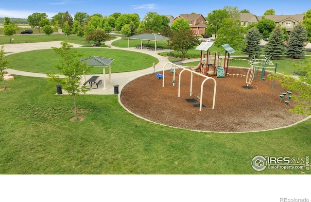 6340 Spring Valley Rd, Timnath, CO 80547 - view of community featuring a lawn