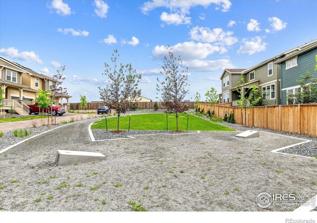 645 Flintwood Pl, Lafayette, CO 80026 - view of yard featuring a residential view