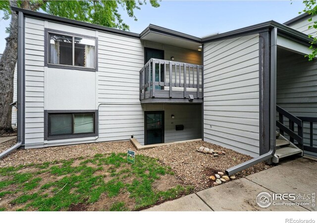 3255 34th St Unit 42, Boulder, CO 80301 - back of house with a balcony