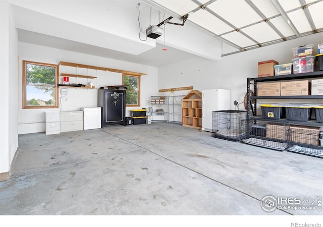 36091 Appy Rd, Eaton, CO 80615 - garage with a garage door opener