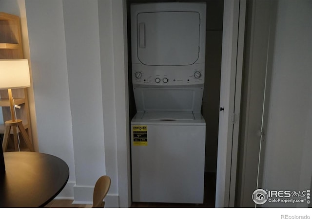 701 Mathews St, Fort Collins, CO 80524 - laundry area featuring stacked washer / dryer