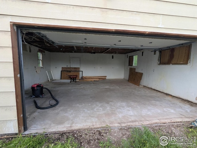 4809 Foothills Dr, Fort Collins, CO 80526 - view of garage