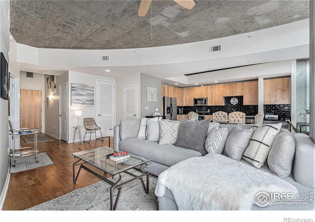 1700 Bassett St Unit 903, Denver, CO 80202