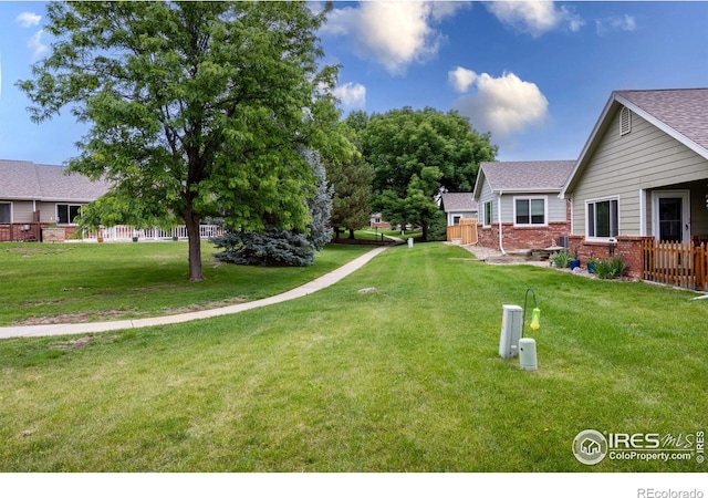 1515 Tulip Ct, Longmont, CO 80501 - view of yard