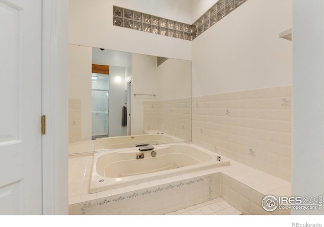142 Meadowlook Way, Boulder, CO 80304 - bathroom with a garden tub