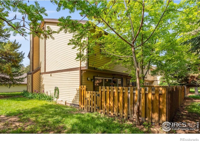 985 W 10th St Unit A5, Loveland, CO 80537 - view of side of home
